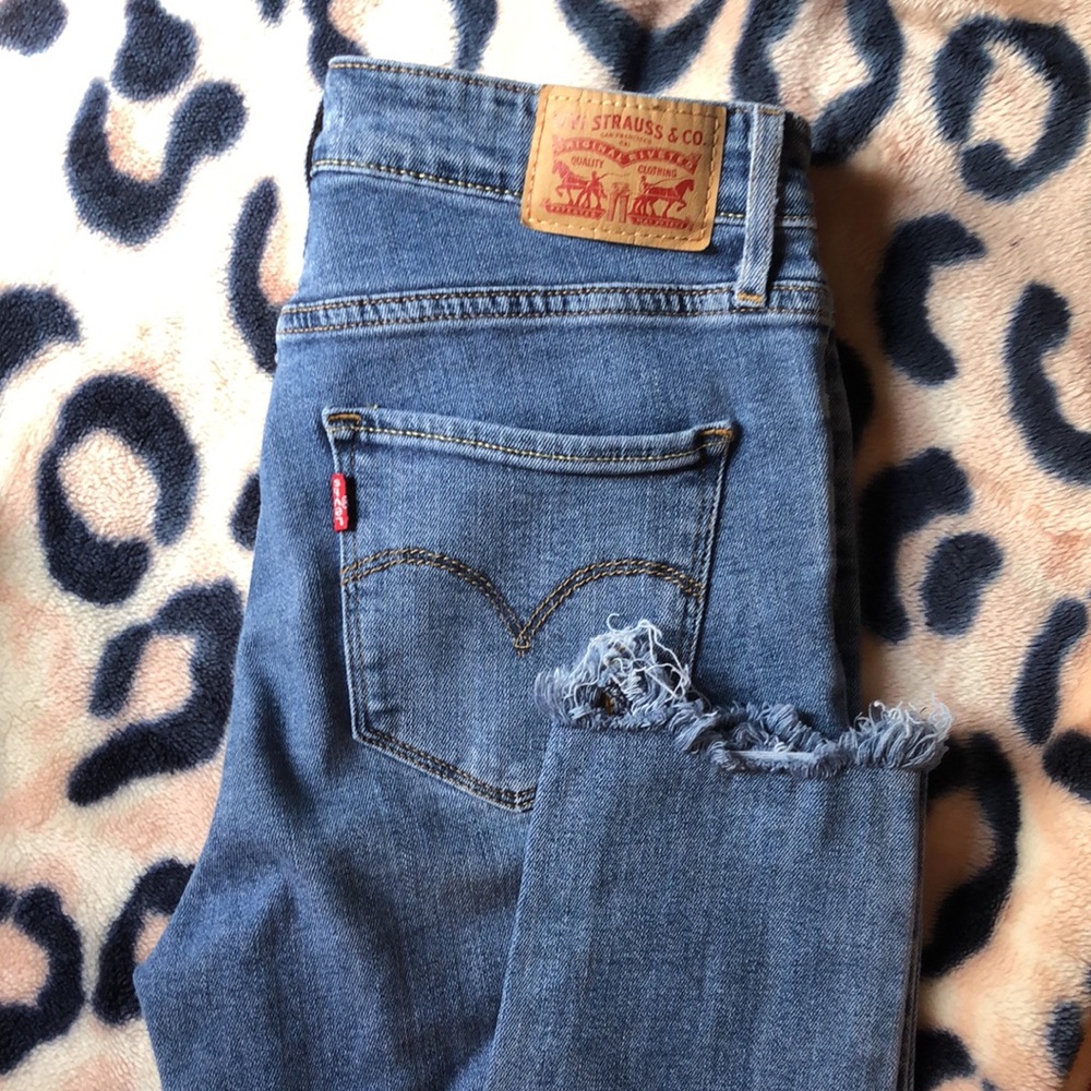 Levi’s 721 high rise skinny jeans